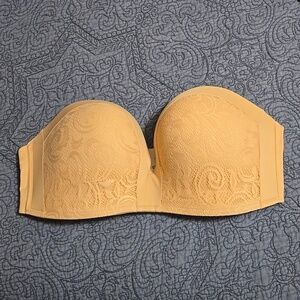 Delimira Lace Strapless Underwire Bra Size 42D NWT